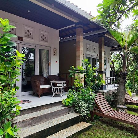 Dalum Homestay Amed Kültér fotó