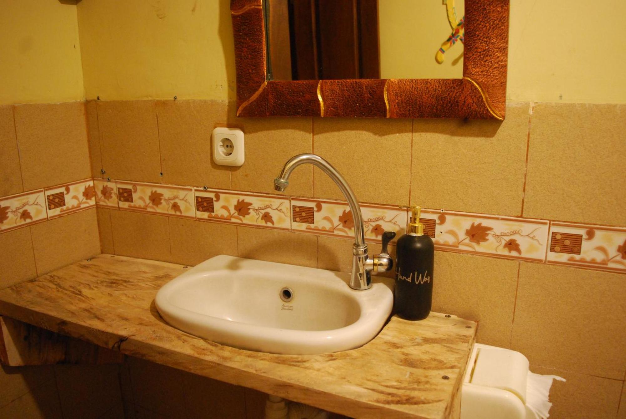 Dalum Homestay Amed Kültér fotó