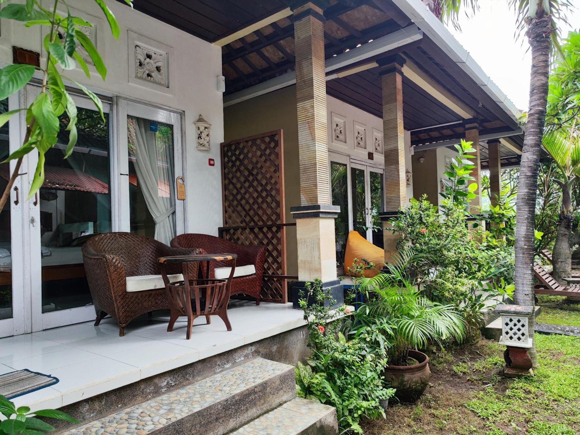 Dalum Homestay Amed Kültér fotó